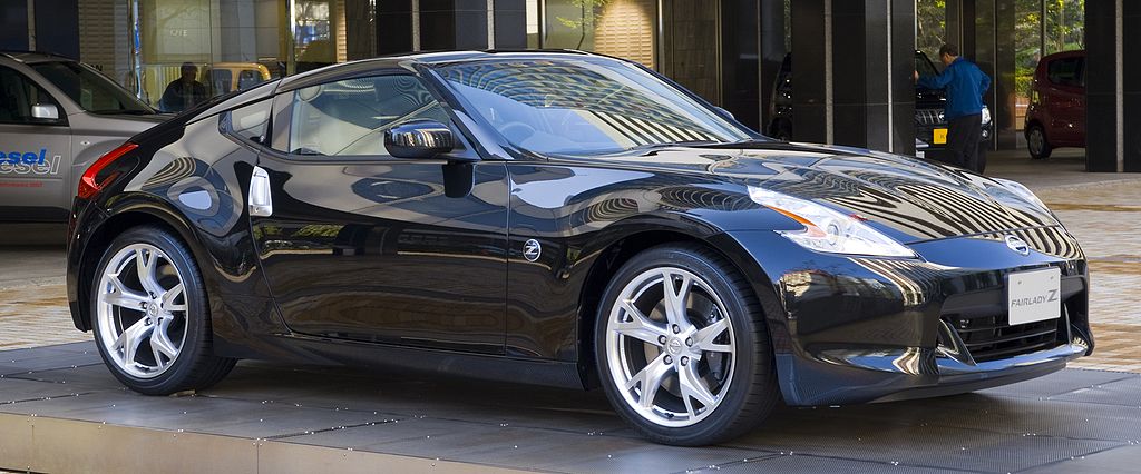 1024px-2009_Nissan_Z34_Fairlady_Z_01