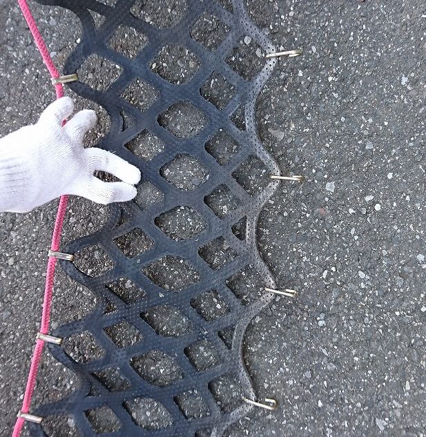 タイヤチェーンの向き確認